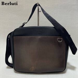 【美品】定価42万 Berluti ベルルッティ ショルダーバッグ カーフ