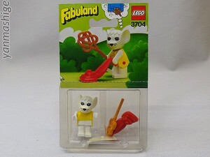 新品82年製 LEGO Fabuland 3706 ハウスキーパーのマージョリー・マウス レアフィグ Marjorie Mouse(Housekeeper) ファビュランド レゴ