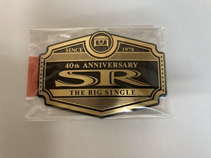 送料込み即決！ 純正新品 SR400 40th Anniversary 40周年記念モデル　サイドカバー立体エンブレム