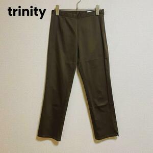 st477 trinity ストレッチパンツ カジュアル 伸縮性あり艶感ブラウン