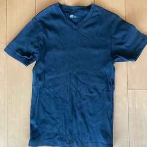 ★GAP ギャップ★半袖VネックTシャツ★メンズS★