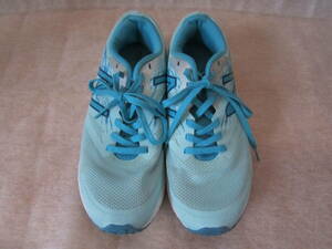 NEW BALANCE ニューバランス フレッシュフォームフラッシュ（WFLSHLO1）オーシャンブルー　wm24.5㎝ B　US7.5　16年製　レディース ok2407B