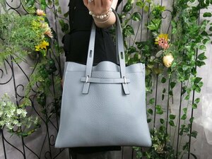 超美品●新品同様●FURLA フルラ●GIOVE ジョーヴェ●ロゴ型押し●カーフ レザー 本革●トート バッグ●ベビーブルー●SV金具●A4●Js48315