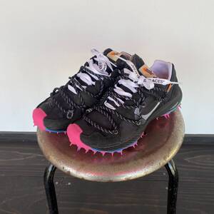 【NIKE×OFF-WHITE/ナイキ×オフホワイト AIR ZOOM TERRA KIGER 5 CD8179-001 23.5cm 箱付き 美品 WMNS レディース スニーカー シューズ】