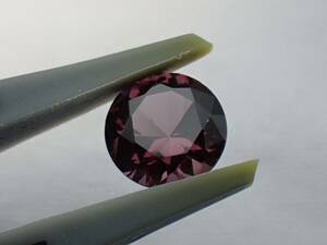 スピネル パープルカラー 0.879ct