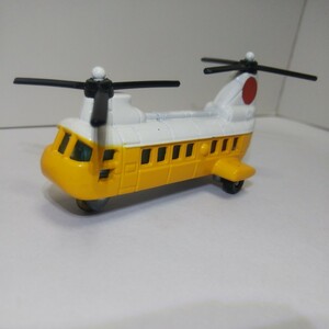 トミカ 川崎 カワサキ ヘリコプター VERTOL バートル KV-107II 日本製
