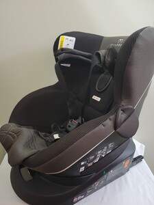 [美品] エールベベ クルット5i グランス ブラウン ISOFIX チャイルドシート