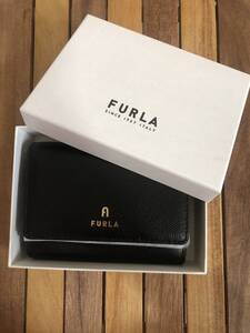 新品未使用FURLA フルラ　レザー　二つ折り財布　フルラ財布　財布　ブラック　レディース