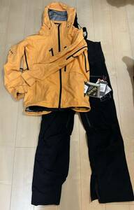 23 BURTON AK HOVER JKT & FREEBIRD BIB PNTセットアップ S GORE TEX 3L STRECHバートン （参考AK457 patagonia NORTH FACE VOLCOM）