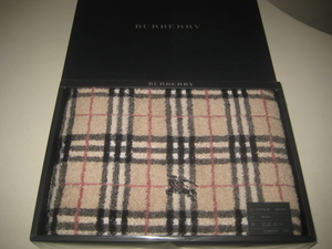 BURBERRY バーバリー　バスタオル　62×120cm 箱付　定番　ノバチェック　西川産業