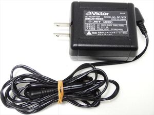 美品　Victor 純正 ACアダプター AP-V13 ビクター 充電器 11V 1A　 GR-DV900K GR-DV700K GR-DX300K GR-DVA30K 等 送料390円　846