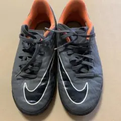 Nike サッカーシューズ グレー　　23.0cm