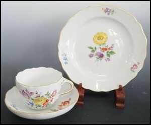 美品 Meissen マイセン 『金彩五つ花』トリオ カップ&ソーサー 兼用 ベーシックフラワー 洋食器 珈琲碗 紅茶碗 329a 352a