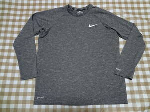 NIKE　SWIM　DRY-FIT　UPF4０　ナイキ　ドライフイット　長袖　Tシャツ　Lサイズ