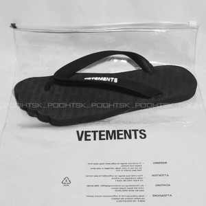 ヴェトモンVETEMENTSデムナ ヴァザリアAnatomic Logo Flip Flopsアナトミック ロゴ ラバー フラット フリップフロップ ビーチサンダル38