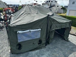 【米軍放出品】未使用品 大型テント シェルター 軍用指揮所テント ミリタリー CAMEL MGPTS 18×18FT キャンプ ８〜10人用防災 ☆CL2D