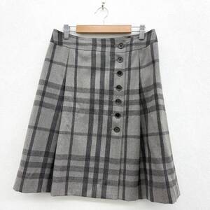 【T】BURBERRY LONDON　バーバリー　スカート　チェック柄　グレー/ベージュ系　服　40サイズ　三陽商会　中古/現状品【2359/2360】