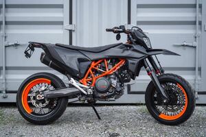 【個人出品】KTM 690SMCR 2020年/点検済/ガレージ保管/アルピナ/参考動画あり【フルカスタム】