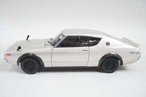 AUTOart オートアート 1/18 日産 スカイライン 2000GT-R (KPGC110) シルバー 77471