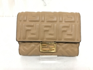 FENDI フェンディ BAGUETTE 3つ折り財布 ベージュ 8M0419 中古 T8365087