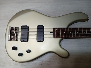 Fernandes Bass ギターベース