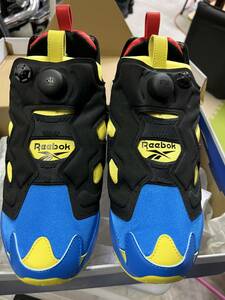 リーボックReebok PUMP IT UP!