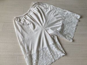 匿名配送 フレアパンツ　サイズL-50 裾　幅広レース　国産品　5-H728