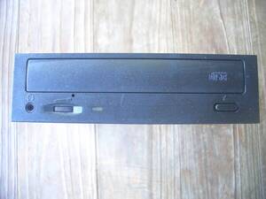 LITE-ON CD-ROM DRIVE 2002年製　IBM製PC搭載品　中古