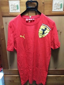 フェラーリ　Tシャツ　プーマ　新品　未使用　US・Mサイズ　FERRARI　PUMA　　