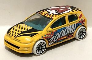 ラスト 2012 Volkswagen Golf Mk 7 5G フォルクスワーゲン ゴルフ ワルテル デ シルヴァ Mark Jones 2017 Art Car Yellow イエロー 絶版