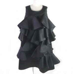 極美品□コムデギャルソン 2022年製 GK-O012 カットオフデザイン フリル 立体 ティアードドレス ワンピース ブラック M 日本製 正規品