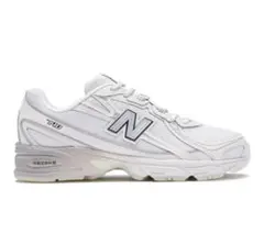 New Balance 740 ホワイト スニーカー