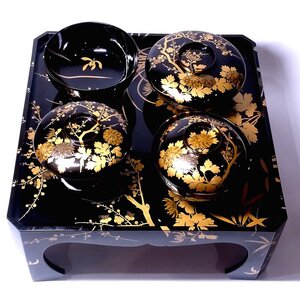 【侍】本漆 金彩 梅牡丹 花文様 蒔絵 蓋付きお椀 4客 漆器 脚付き御膳セット 20=337