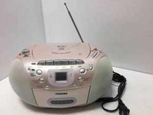 ♪TOSHIBA 東芝 CDラジオカセットレコーダー TY-CDS2 ピンク 2006年製 通電確認済 現状お渡し ジャンク扱い 中古 (NF240621) Na