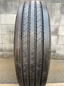 ■新品未使用 275/80R22.5 1本のみ ヨコハマRY437 夏パターン縦溝 (1FT23)