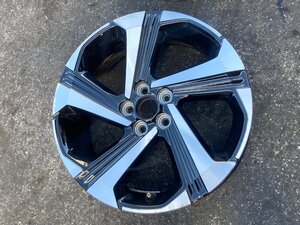 DAIHATSU　ダイハツ　ロッキー　 １７インチホイール １本 17×6J 4Ｈ ＰＣＤ 100 ＋40　8533