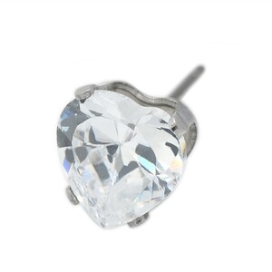 【バラ売り/1個】 ピアス サージカルステンレス ハート型キュービックジルコニアのピアス 石：5.0mm クリア