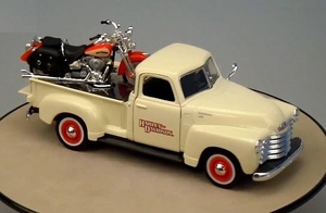 1/24 シボレー ピックアップ ベージュ ハーレーダビッドソン Maisto Chevrolet 3100 Pick Up Harley Davidson 1950 梱包サイズ80