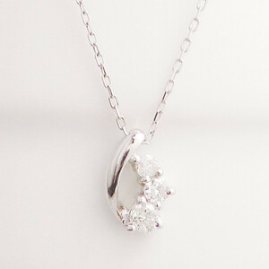 ネックレス プラチナ Pt900 ダイヤモンド ネックレス 0.10ct