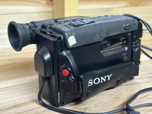 SONY　CCD-TR75