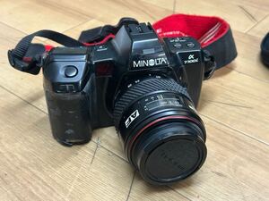 【ストロボ付】MINOLTA α7700i MINOLTA フィルムカメラ　tokina 28-70 ジャンク品　