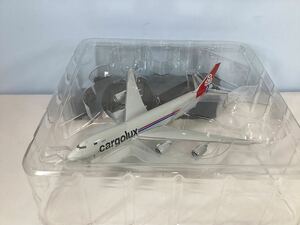 【新品】1/500 カーゴルクス B747-8F LX-VCB ヘルパ製【送料無料】