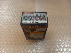 当時品未開封食玩フィギュア 最終処分 仮面ライダーキッズ１ プライズHGガシャポンソフビ指人形 龍騎A