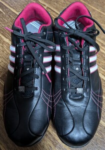 【数回使用】adidas★22.5cmサッカーシューズ