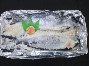 北海道産 塩マス 3特 7.5kg ます マス 鱒 塩鱒 塩ます 汐マス 汐ます 汐鱒 塩焼き 焼魚 焼き魚 ムニエル 【水産フーズ】