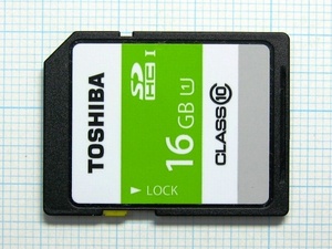 ★TOSHIBA ＳＤＨＣメモリーカード １６GB 中古★送料６３円～