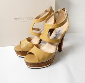 JIMMY CHOO ジミーチュウ サイズ38 約25㎝ パテントレザー ウッド ストラップ オープントゥ チャンキーヒール サンダル ベージュ