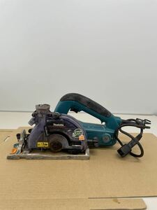 マキタ makita 125mm 防じんマルノコ 5205FX 電動工具 本体のみ　中古 通電確認済み