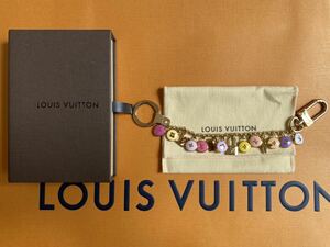 LOUIS VUITTON ルイヴィトン ポルトクレシェンヌ パスティーユ M66172 チャーム ゴールド　キーホルダー キーチェーン 