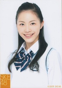 SKE48 松井珠理奈 2009 手をつなぎながら 写真　A00471